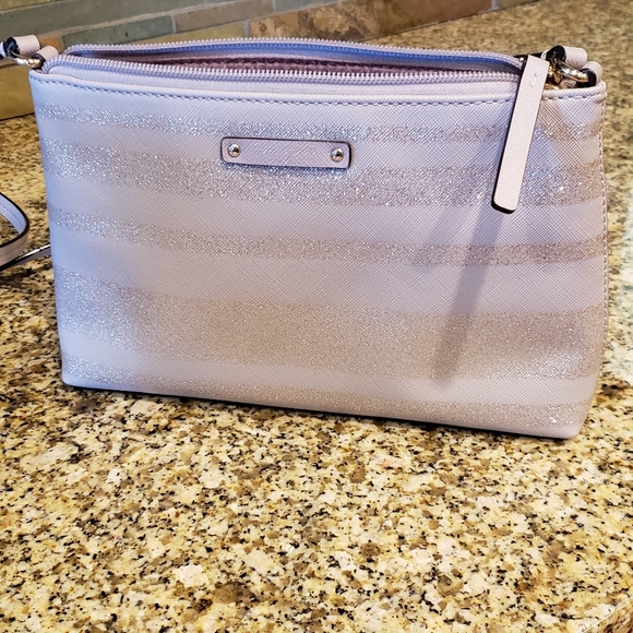 kate spade Handbags - Kate Spade crossbody bag